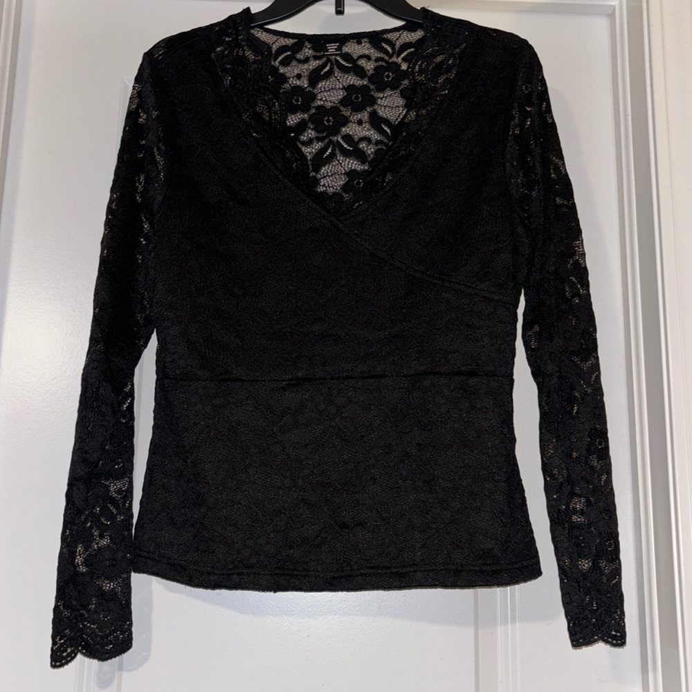 NWOT lace top